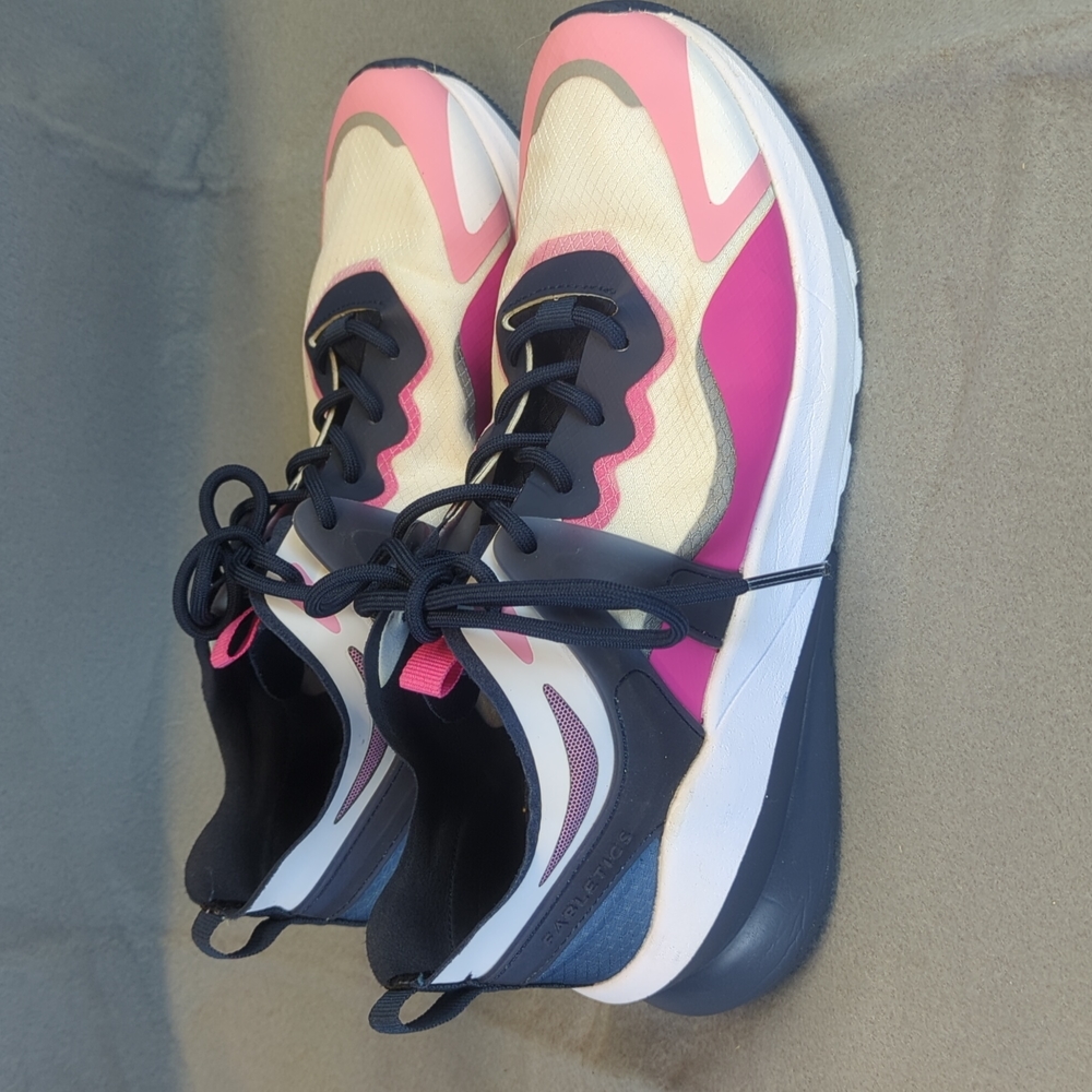 Fabletics Women's Running Tennis Shoes View 4